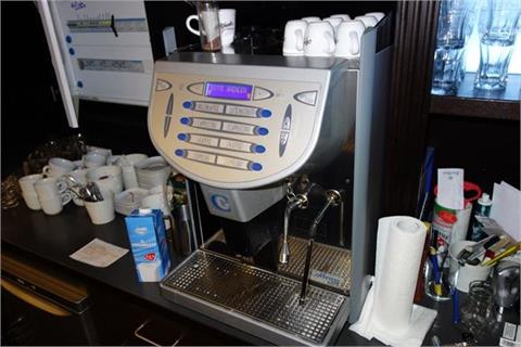 1 Kaffeevollautomat 